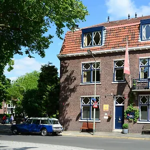 Logis Pastis Hotel